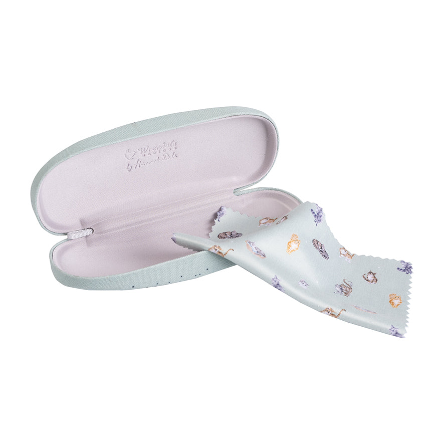 Glasses case